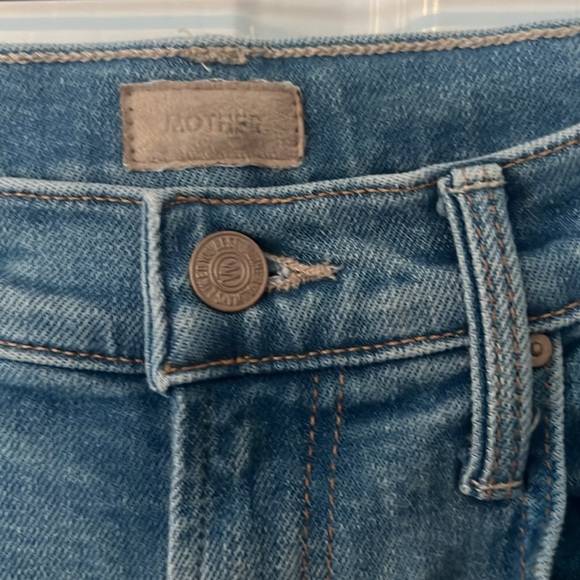 MOTHER Superior The Rambler Ankle Jeans
Going Dutch size 25 - Picture 10 of 12